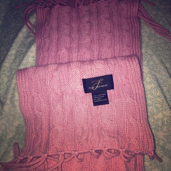 L Pure Cashmere Scarf Pretty Pink Color 